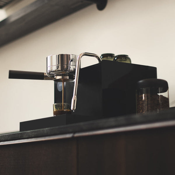 What is Shaken Espresso? A Home Brewing Guide