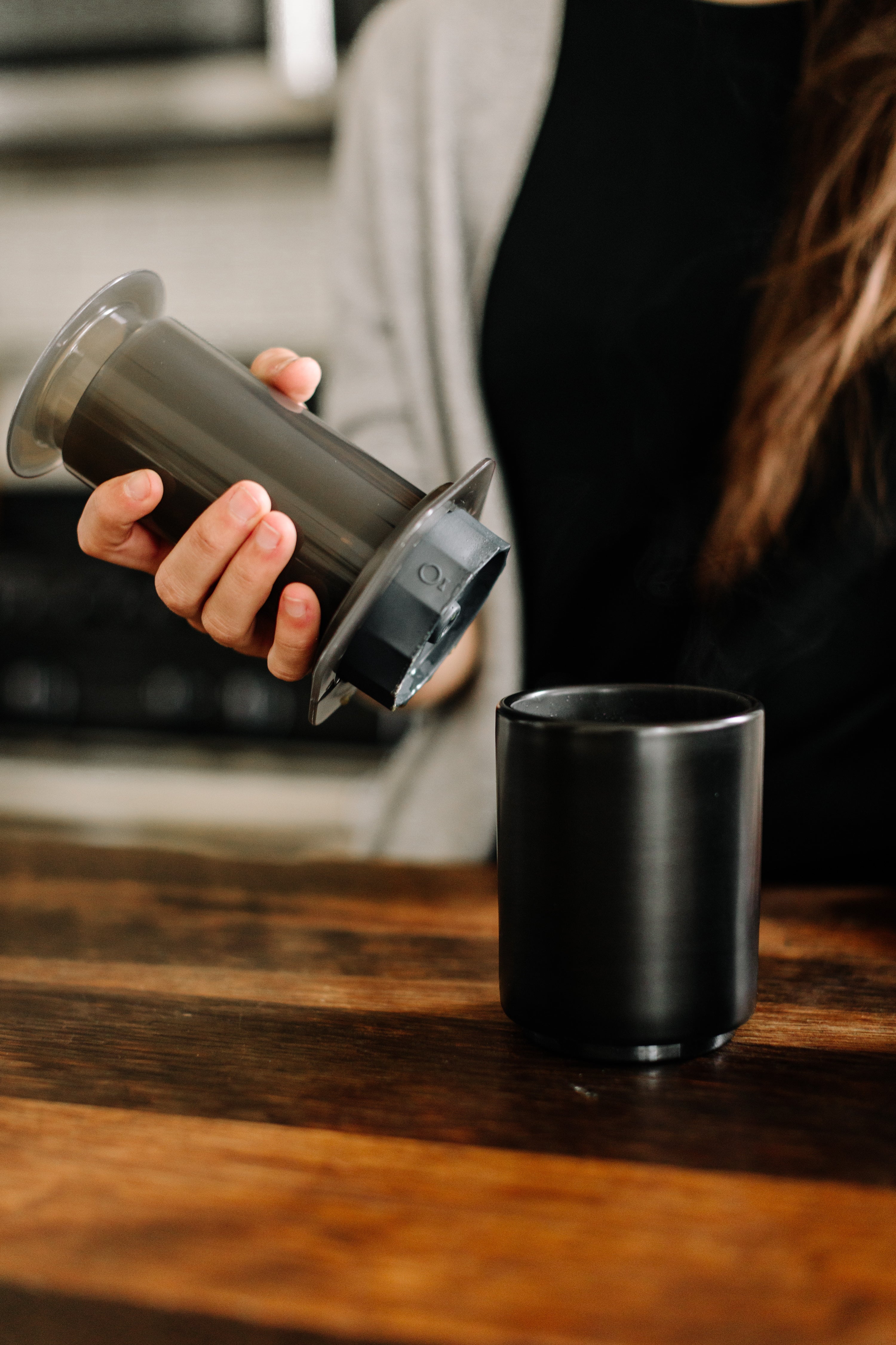 Can I pair my AeroPress/Prismo with the Mighty Small Glass Carafe? – Fellow  Products