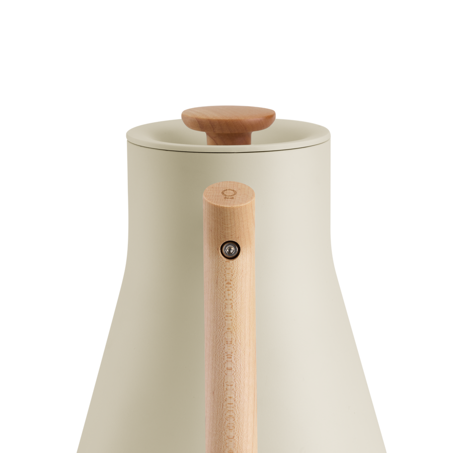 Pro / Sesame + Maple - media