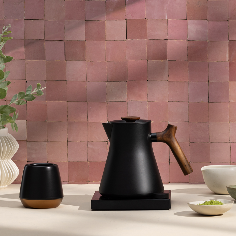 Pro Studio Edition / Matte Black + Walnut - media