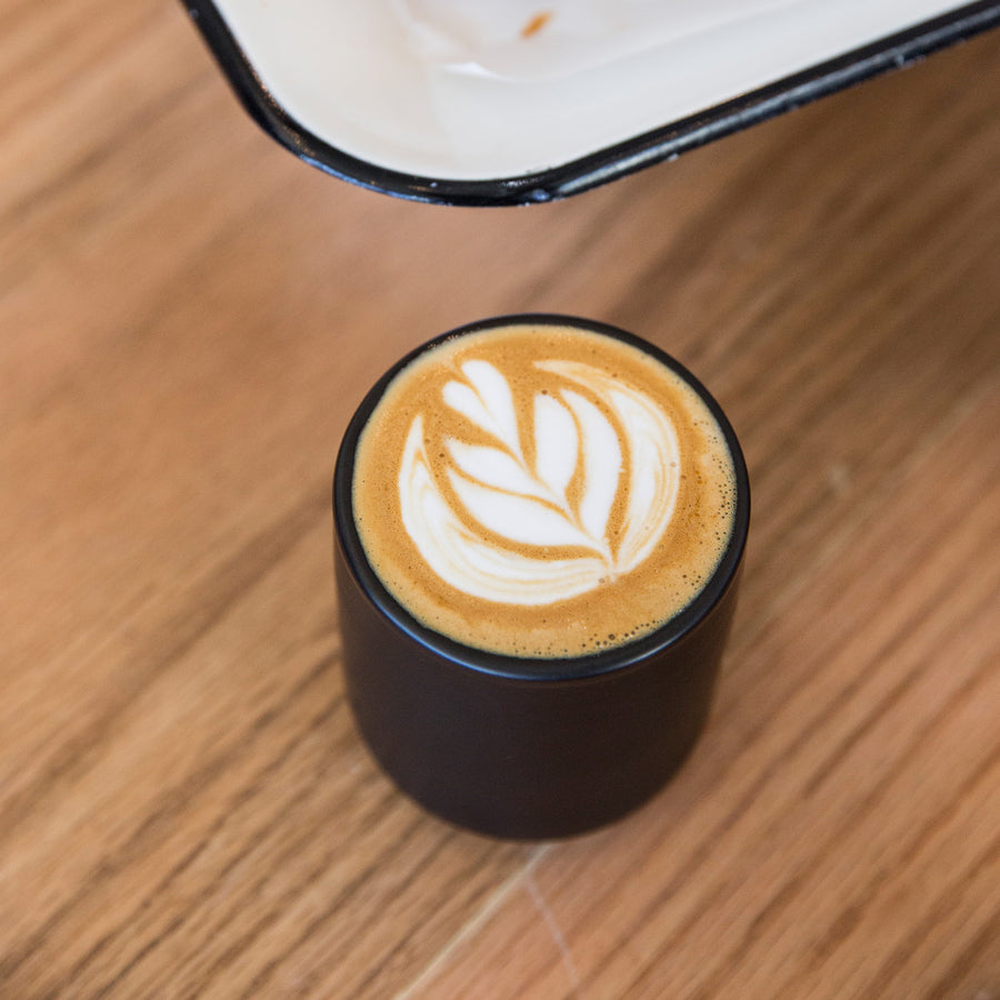 Matte Black / Cortado 4.5 oz - media