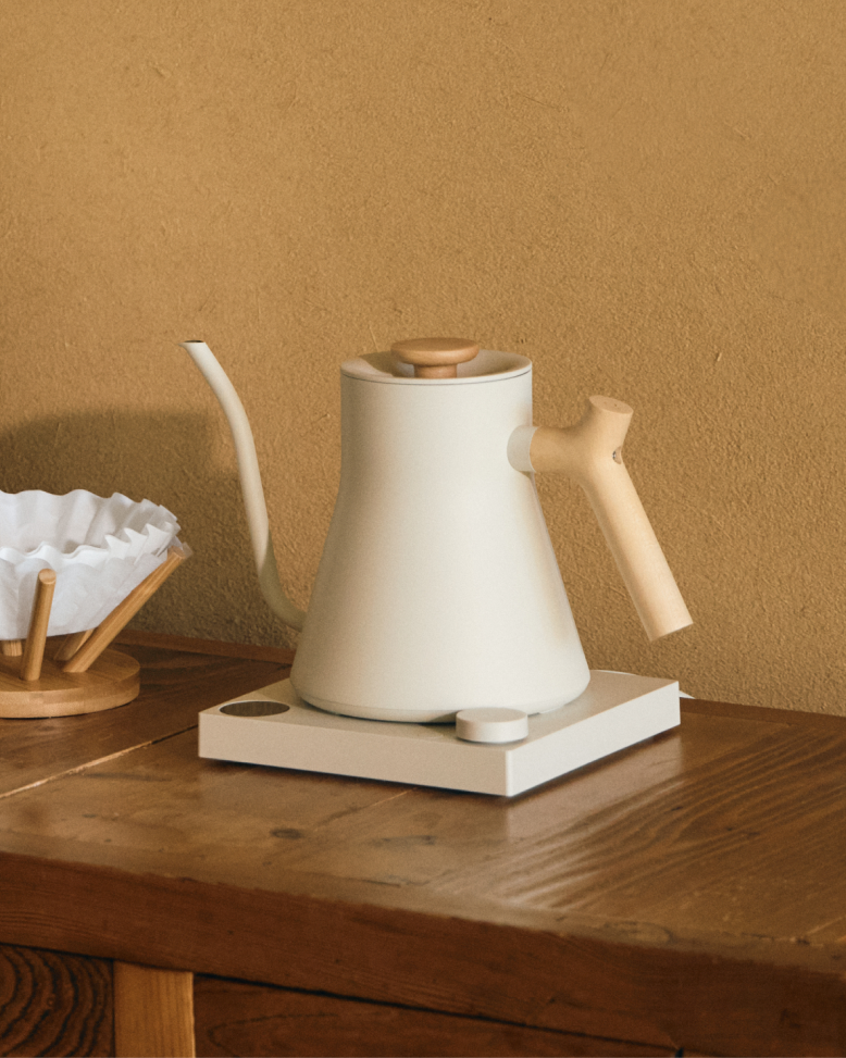 Pro / Sesame + Maple - media